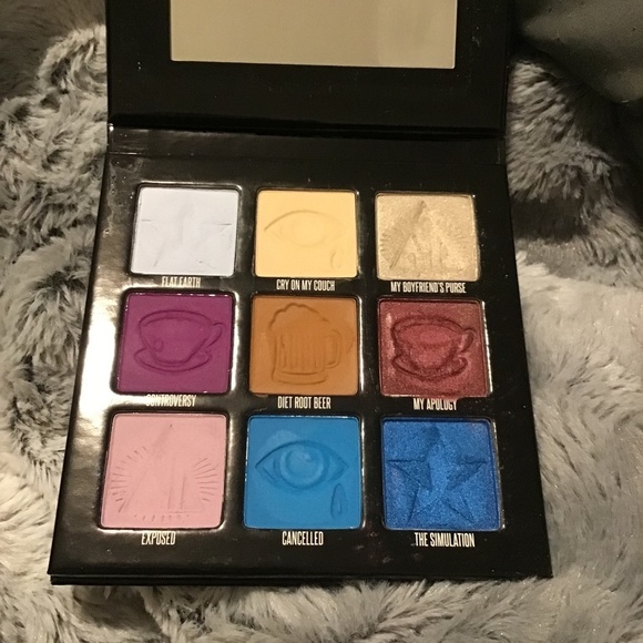Jeffree star mini controversy pallete - Picture 1 of 6